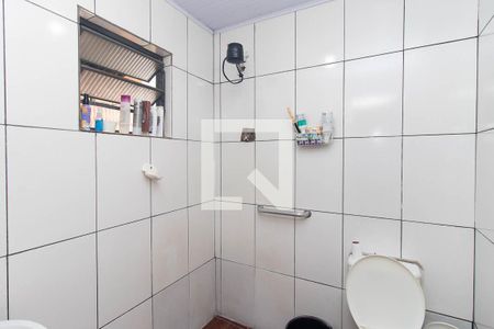 Banheiro 1 de casa à venda com 2 quartos, 100m² em Vila Ede, São Paulo