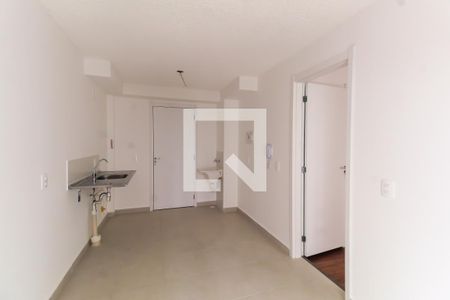 Sala/Cozinha de apartamento para alugar com 1 quarto, 27m² em Brás, São Paulo