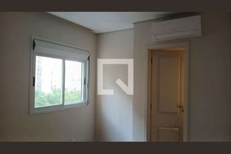 Apartamento à venda com 3 quartos, 230m² em Vila Uberabinha, São Paulo