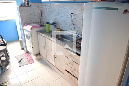 Cozinha - Armários de apartamento para alugar com 2 quartos, 70m² em Parque dos Bandeirantes, Ribeirão Preto