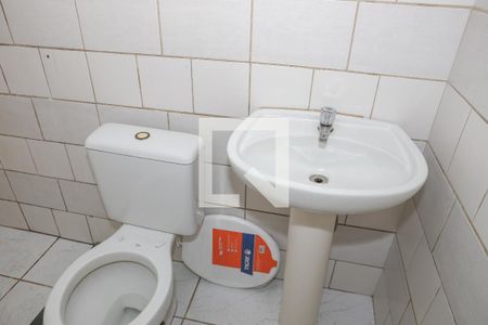 Banheiro de apartamento para alugar com 1 quarto, 20m² em Perdizes, São Paulo