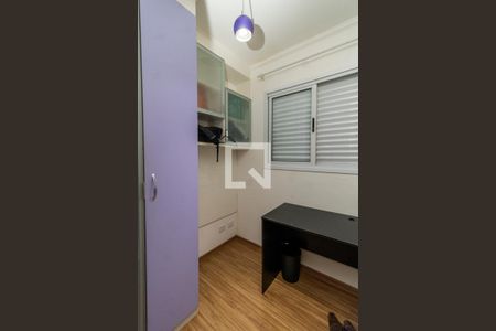 Quarto 2 de casa para alugar com 3 quartos, 90m² em Vila Leonor, São Paulo