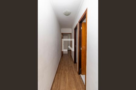 Corredor - Quartos de casa para alugar com 3 quartos, 90m² em Vila Leonor, São Paulo