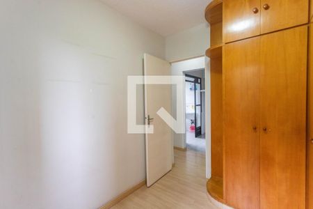 Quarto 1  de apartamento para alugar com 2 quartos, 54m² em Jardim Melo, Diadema