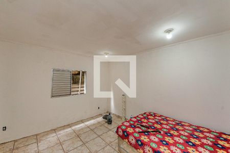 Casa para alugar com 3 quartos, 1000m² em Jardim Guairaca, São Paulo