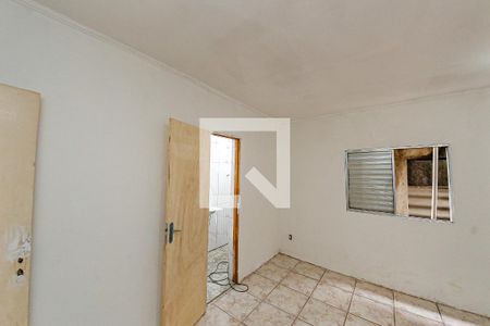 Casa para alugar com 3 quartos, 1000m² em Jardim Guairaca, São Paulo