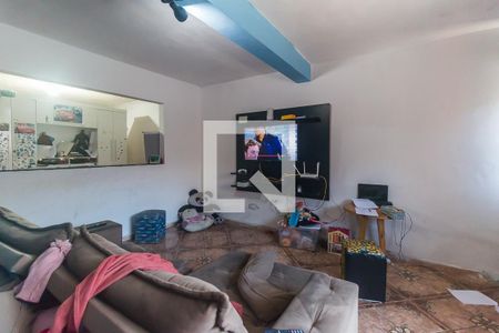 Sala de casa para alugar com 3 quartos, 193m² em Cidade Kemel, Poá