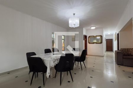 Sala e Sala de Jantar de casa à venda com 3 quartos, 300m² em Vila Rosalia, Guarulhos
