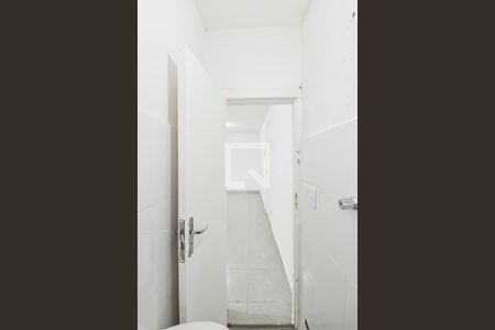 Banheiro de kitnet/studio para alugar com 1 quarto, 25m² em Capitão Braz, São Paulo