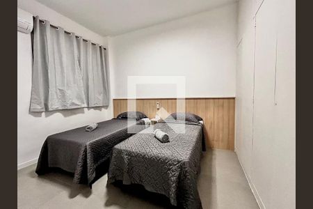 Quarto de apartamento para alugar com 3 quartos, 97m² em Ipanema, Rio de Janeiro