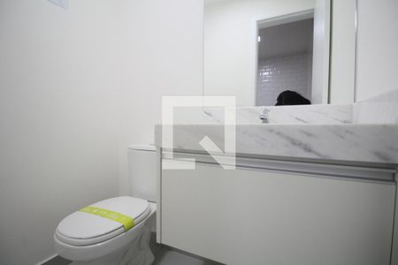 Lavabo  de casa à venda com 3 quartos, 134m² em Jardim Umarizal, São Paulo