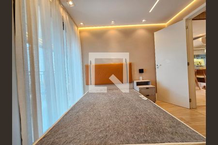 Quarto de apartamento para alugar com 2 quartos, 94m² em Vila Cordeiro, São Paulo