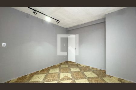 Quarto 2 de casa para alugar com 2 quartos, 120m² em Jardim Ibirapuera, São Paulo