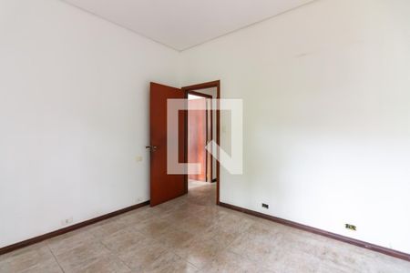 Quarto 1 de casa à venda com 6 quartos, 250m² em Km 18, Osasco