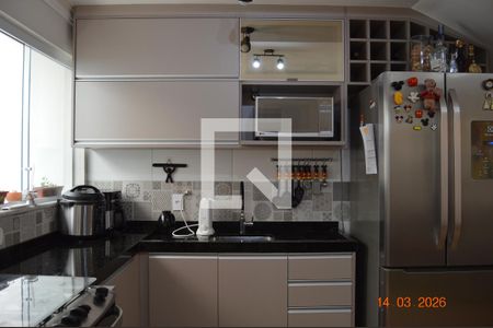 Cozinha de casa de condomínio à venda com 2 quartos, 79m² em Bela Vista, Osasco