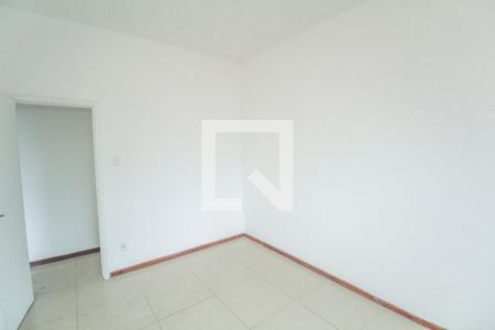 Quarto 1 de apartamento para alugar com 2 quartos, 81m² em Cascadura, Rio de Janeiro