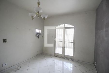 Suíte de casa para alugar com 2 quartos, 200m² em Centro, Mesquita
