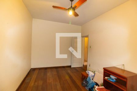 Casa à venda com 2 quartos, 800m² em Badu, Niterói