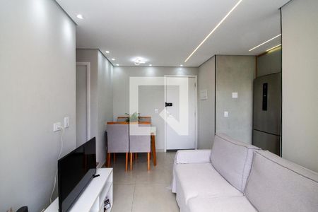 Sala de apartamento para alugar com 2 quartos, 44m² em Jardim da Gloria, Cotia
