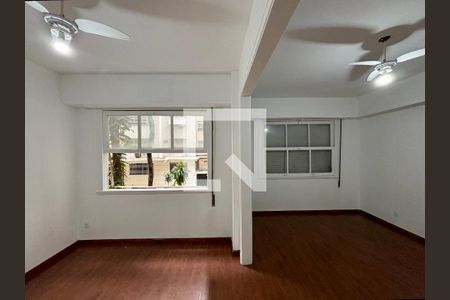Sala de apartamento para alugar com 3 quartos, 115m² em Copacabana, Rio de Janeiro