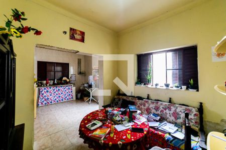 Copa de casa à venda com 4 quartos, 400m² em Sagrada Família, Belo Horizonte