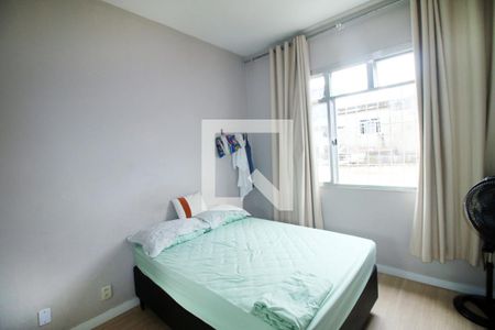 Quarto 1 de apartamento para alugar com 2 quartos, 60m² em Cordovil, Rio de Janeiro