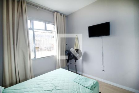 Quarto 1 de apartamento para alugar com 2 quartos, 60m² em Cordovil, Rio de Janeiro