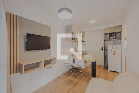 Sala de kitnet/studio para alugar com 1 quarto, 27m² em Pinheiros, São Paulo