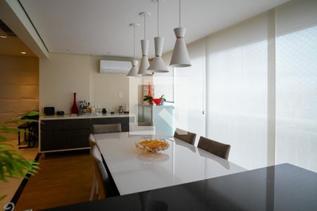 Varanda Goumert de apartamento à venda com 3 quartos, 124m² em Vila Gumercindo, São Paulo