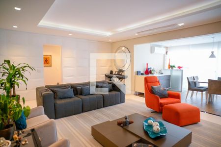 Sala de apartamento à venda com 3 quartos, 124m² em Vila Gumercindo, São Paulo