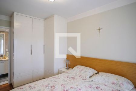 Suíte de apartamento à venda com 3 quartos, 107m² em Santo Antônio, São Caetano do Sul