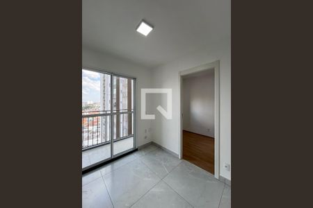 Sala/cozinha de apartamento para alugar com 2 quartos, 37m² em Ipiranga, São Paulo