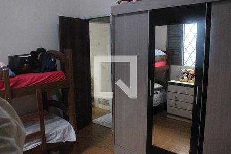 Quarto de casa à venda com 2 quartos, 180m² em Santa Maria, São Caetano do Sul