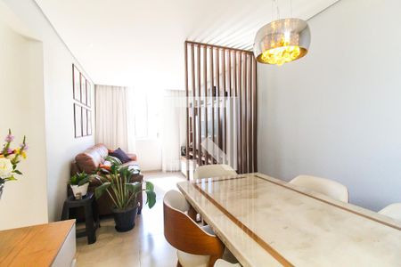 Sala de apartamento à venda com 2 quartos, 57m² em Conjunto Residencial José Bonifácio, São Paulo