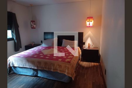 Quarto de casa à venda com 3 quartos, 420m² em Santo Amaro, São Paulo