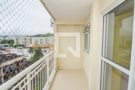 Sala de apartamento para alugar com 2 quartos, 65m² em Vila Valqueire, Rio de Janeiro
