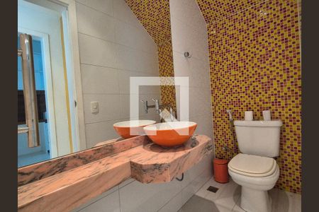 Casa de Condomínio para alugar com 4 quartos, 360m² em Barra da Tijuca, Rio de Janeiro