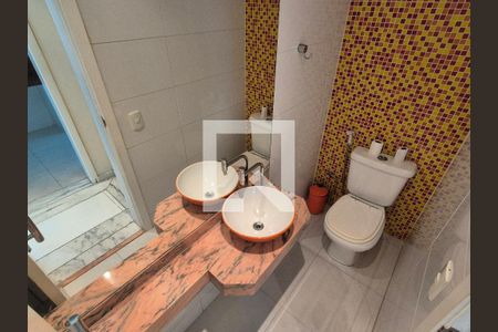 Casa de Condomínio para alugar com 4 quartos, 360m² em Barra da Tijuca, Rio de Janeiro