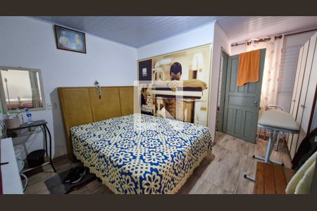 Quarto de casa para alugar com 2 quartos, 160m² em Jardim Guarapiranga, São Paulo