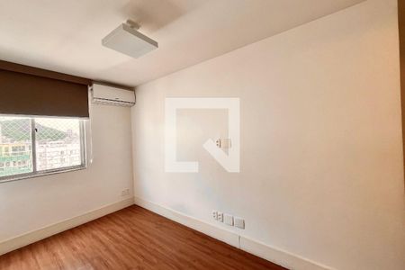 Suite  de apartamento para alugar com 2 quartos, 95m² em Humaitá, Rio de Janeiro