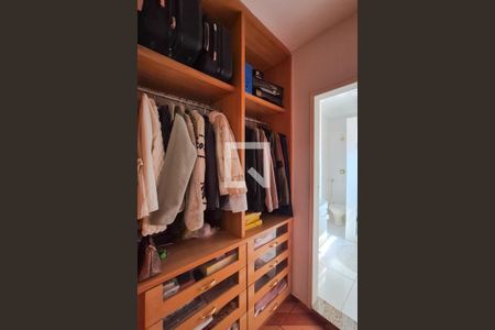 Suíte - closet de casa para alugar com 3 quartos, 157m² em Conjunto Residencial Brasilia, São Bernardo do Campo