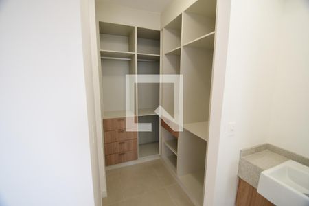 Quarto - Armários de kitnet/studio para alugar com 1 quarto, 44m² em Centro, Campinas