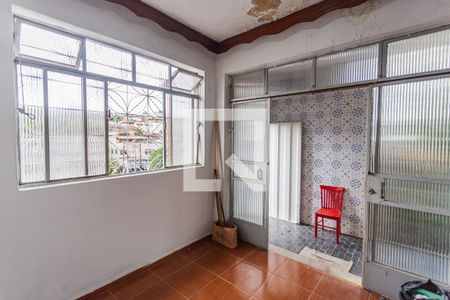 Sala 1 de casa à venda com 5 quartos, 300m² em Pompéia, Belo Horizonte