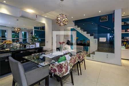 Casa à venda com 4 quartos, 396m² em Santo Amaro, São Paulo