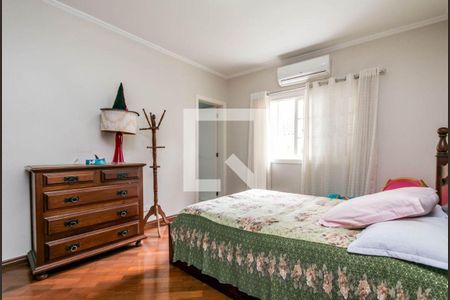 Casa à venda com 4 quartos, 382m² em Alphaville, Santana de Parnaíba