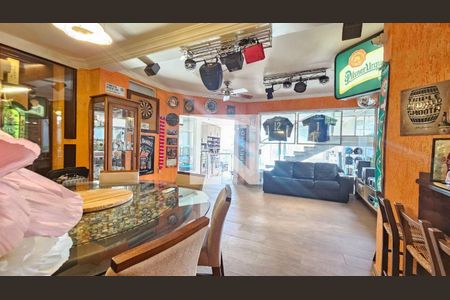 Casa à venda com 5 quartos, 730m² em Alphaville, Santana de Parnaíba