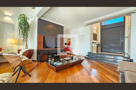 Casa à venda com 5 quartos, 730m² em Alphaville, Santana de Parnaíba