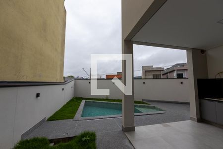 Quintal de casa de condomínio à venda com 3 quartos, 144m² em Alphaville, Santana de Parnaíba