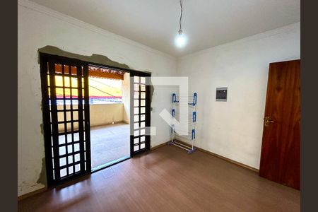 Quarto de casa para alugar com 3 quartos, 140m² em Jardim Bela Vista, Guarulhos