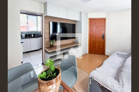 Sala de apartamento à venda com 3 quartos, 70m² em Sagrada Família, Belo Horizonte